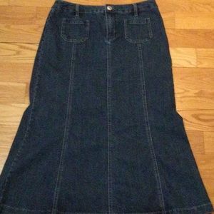 Christopher & Banks denim skirt, size 6